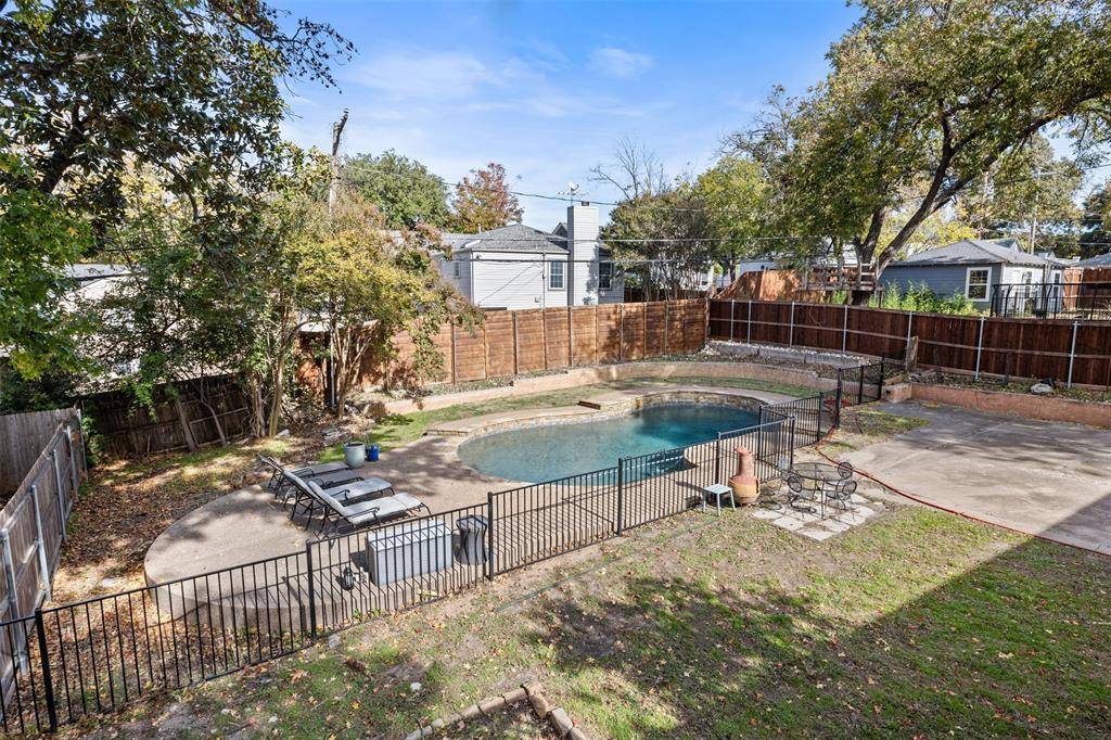 Fort Worth, TX 76109,3808 Westcliff Road S