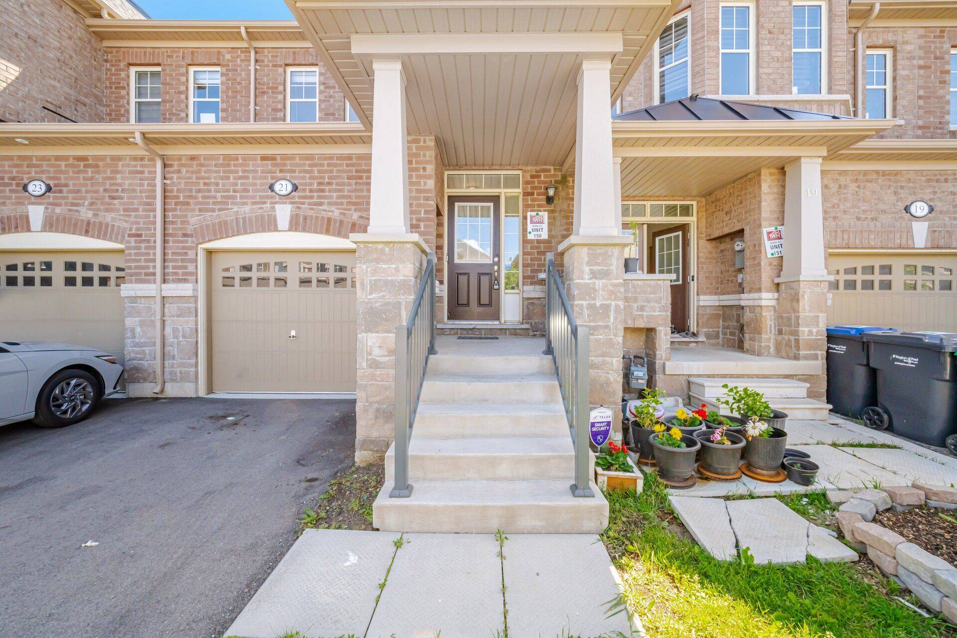 Peel, ON L7A 4Y8,21 Pearman CRES