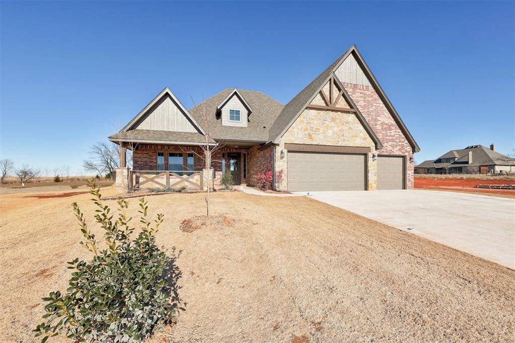 Edmond, OK 73025,13540 Hickory Way