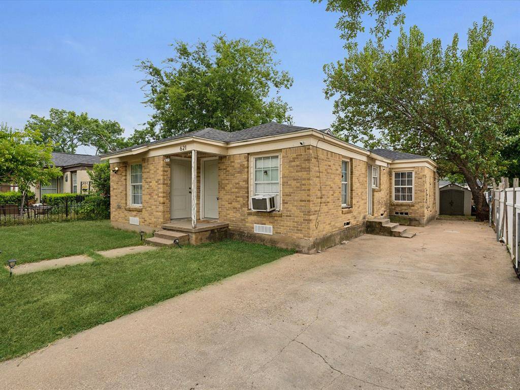 Dallas, TX 75208,621 W Neely Street