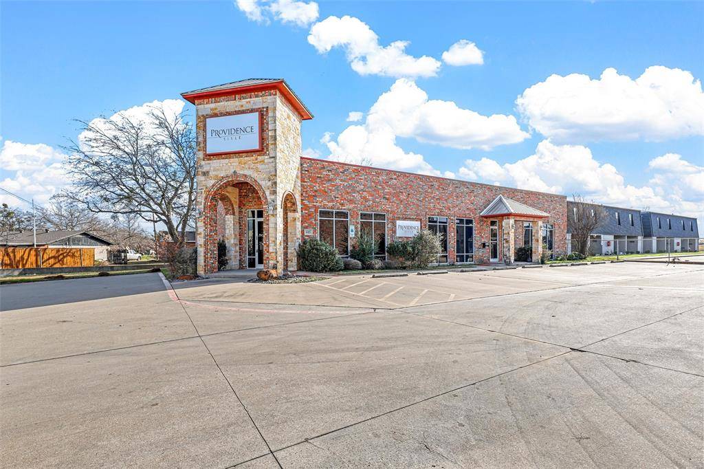 Burleson, TX 76028,615 Johnson Avenue