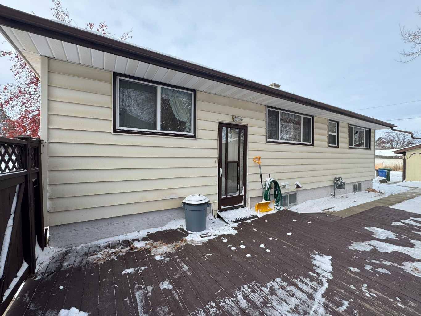 Red Deer, AB T4N 4L7,3597 54 Avenue Crescent