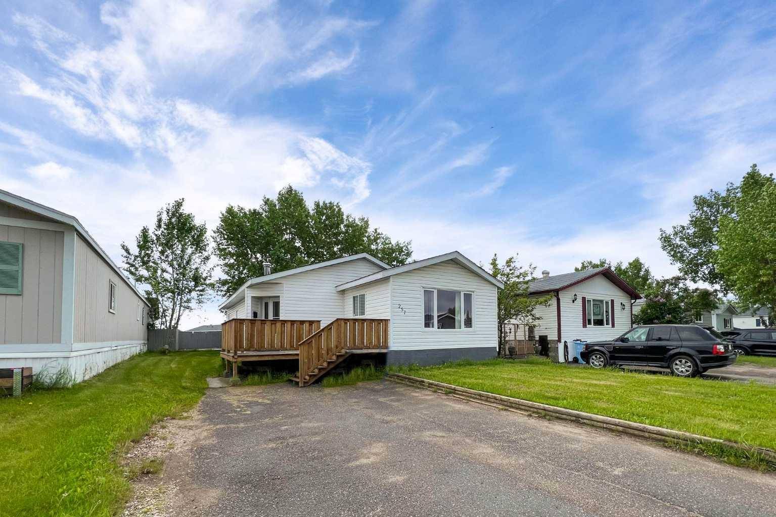 Fort Mcmurray, AB T9K 2J1,257 Caouette CRES