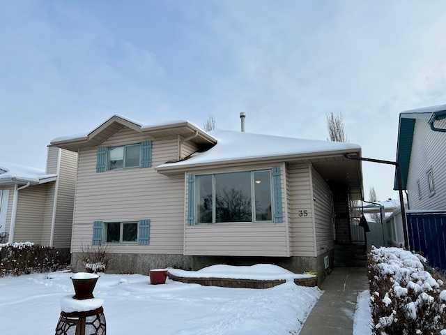 Red Deer, AB T4R 2L1,35 Edgington Ave