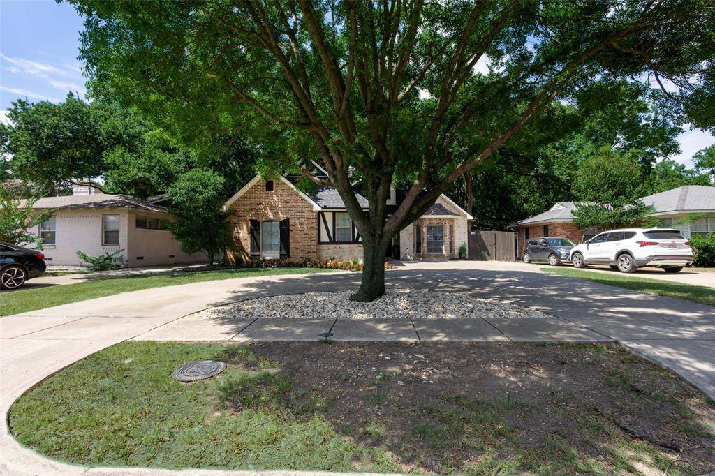 Dallas, TX 75214,7207 E Mockingbird Lane