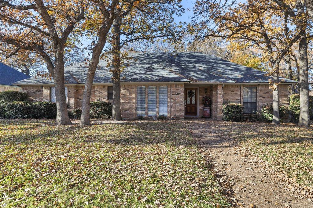 Azle, TX 76020,2040 Spinnaker Lane