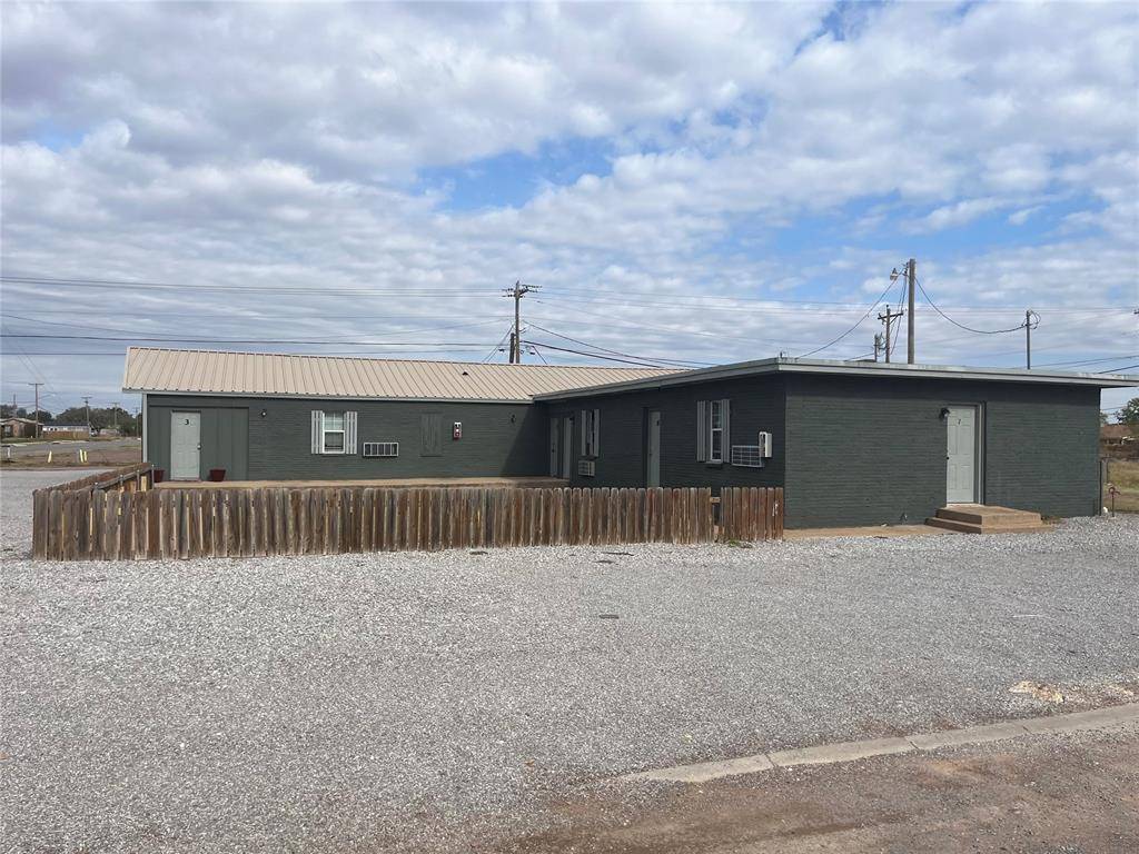 Altus, OK 73521,701 N Park Lane