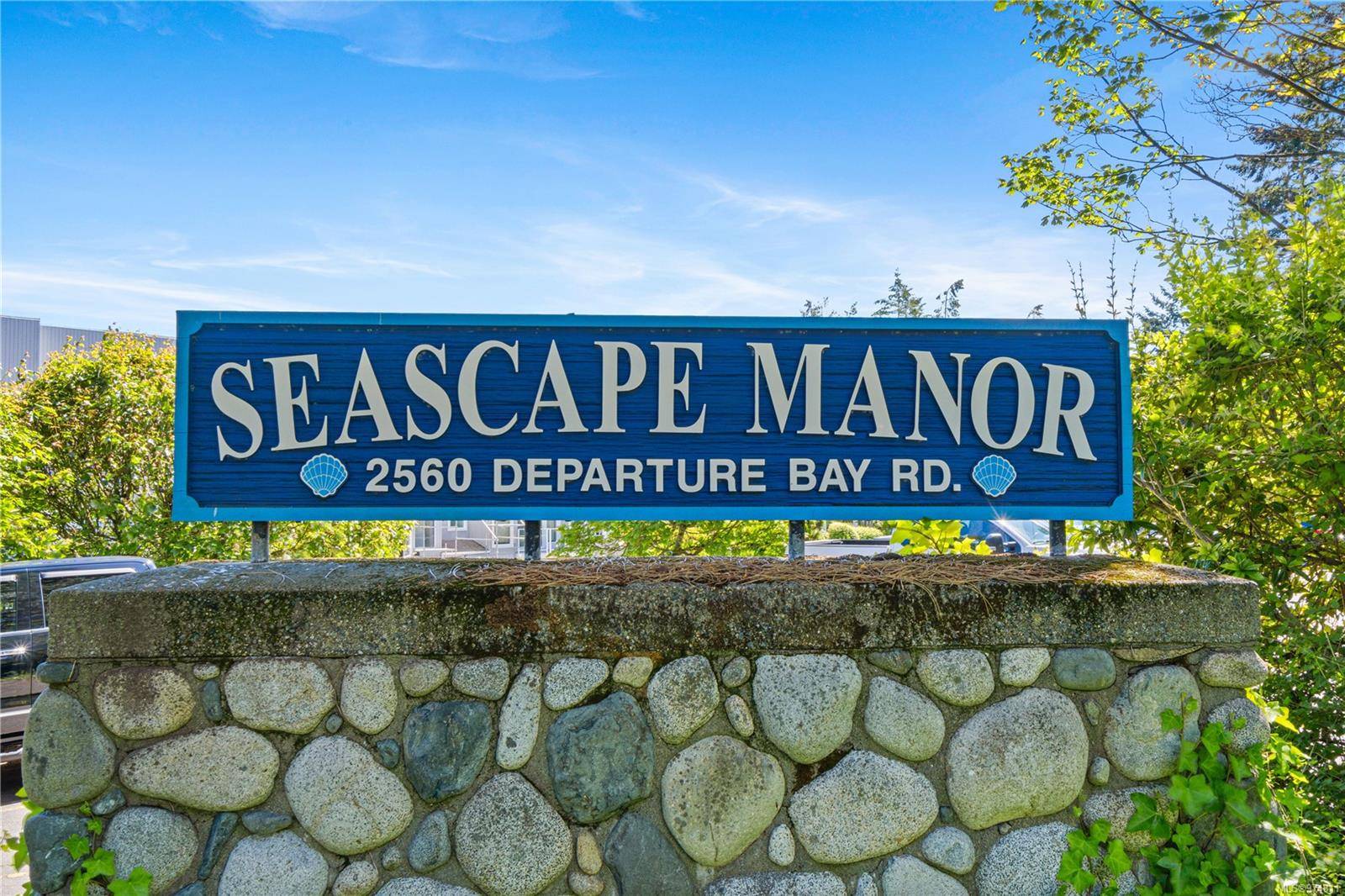 Nanaimo, BC V9S 5P1,2560 Departure Bay Rd #501