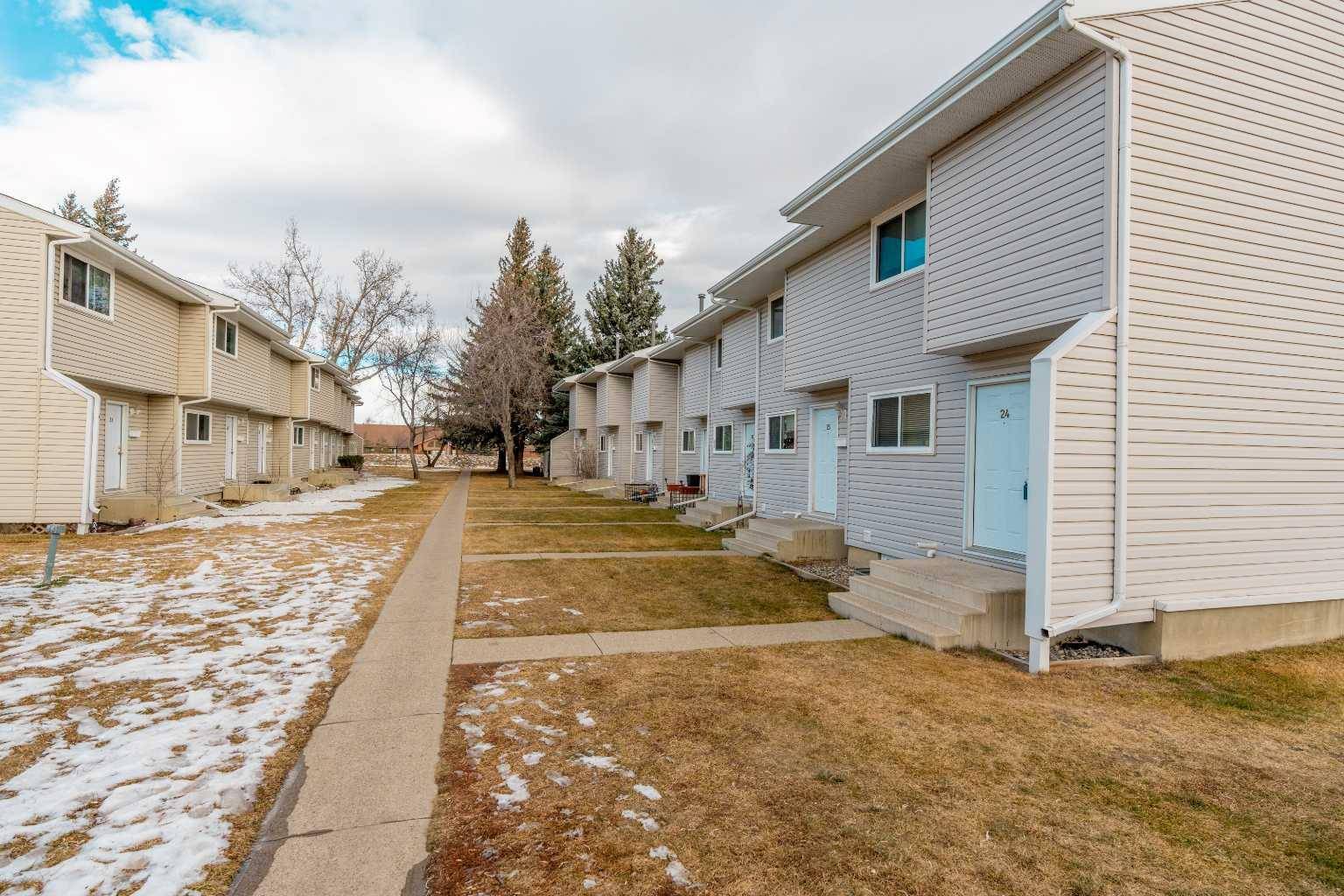 Lethbridge, AB T1K 4J7,55 Lemoyne CRES W #24