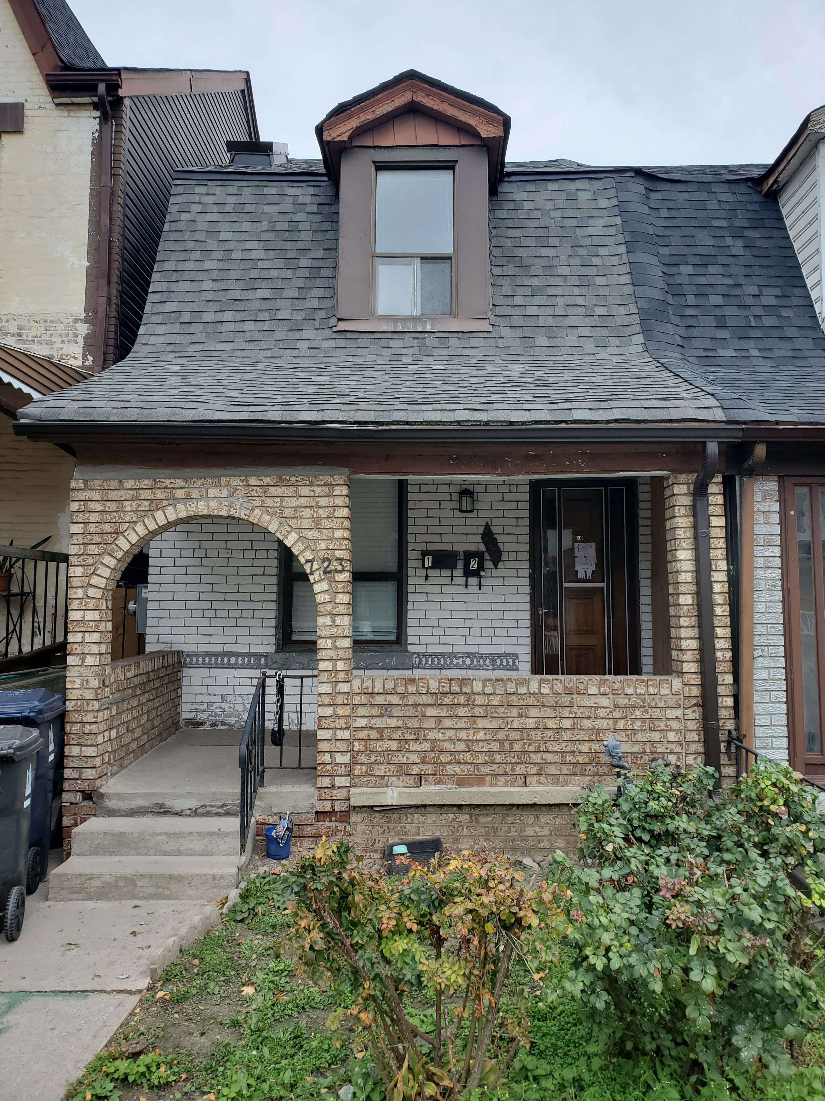 Toronto C01, ON M6K 2B6,723 Dufferin ST #1