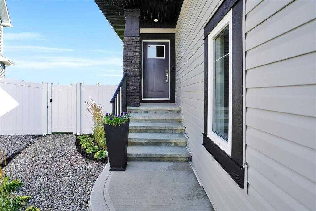 Rural Red Deer County, AB T3E 3B8,54 Latoria CT