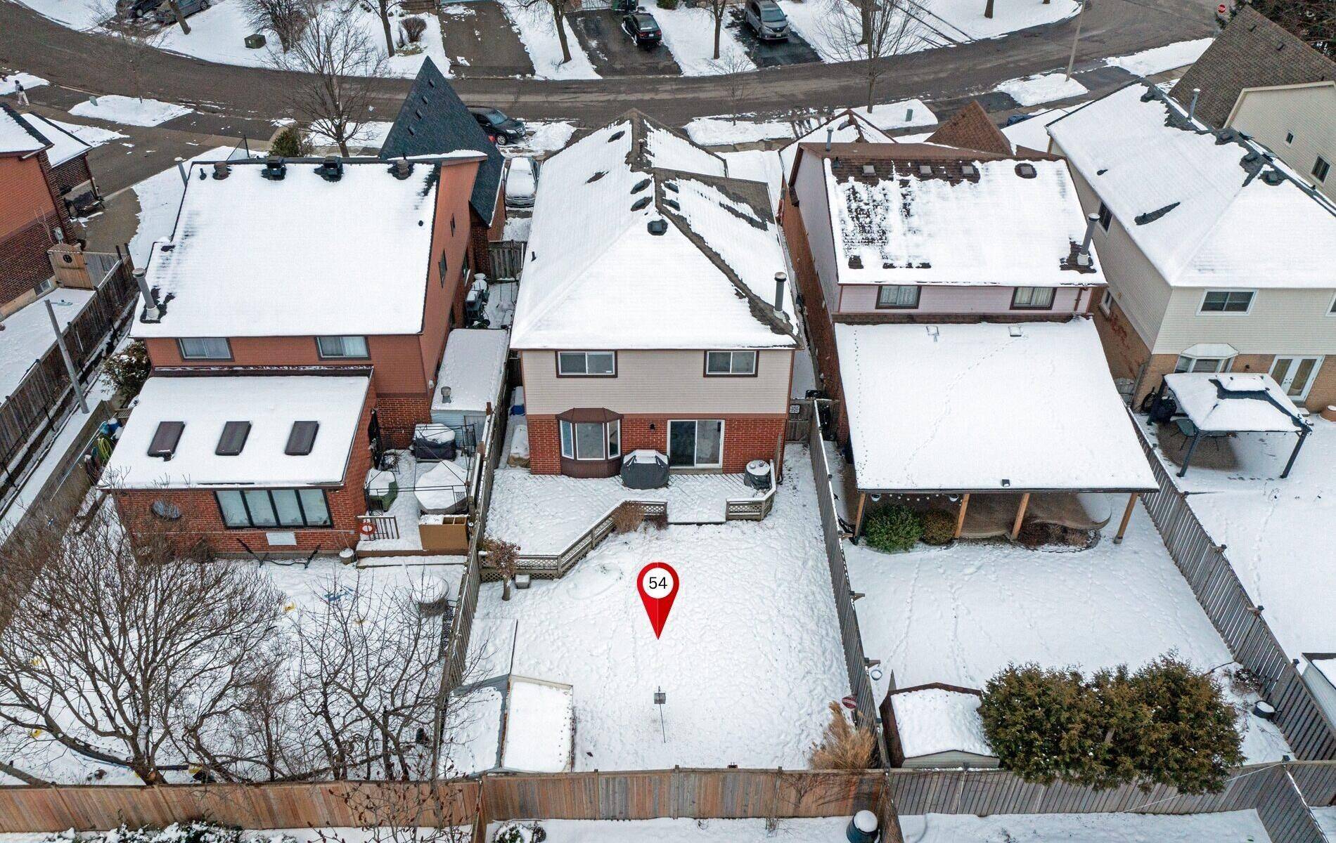 Peel, ON L6Y 2S9,54 Ferguson PL