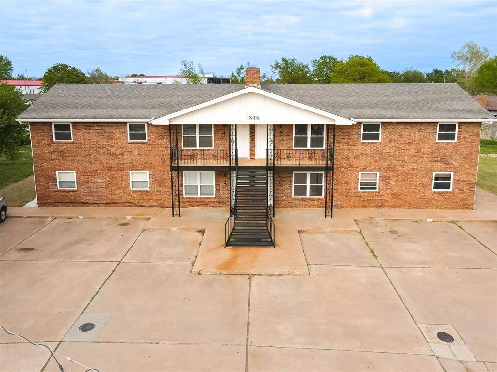 Weatherford, OK 73096,1344 Meadow Lane