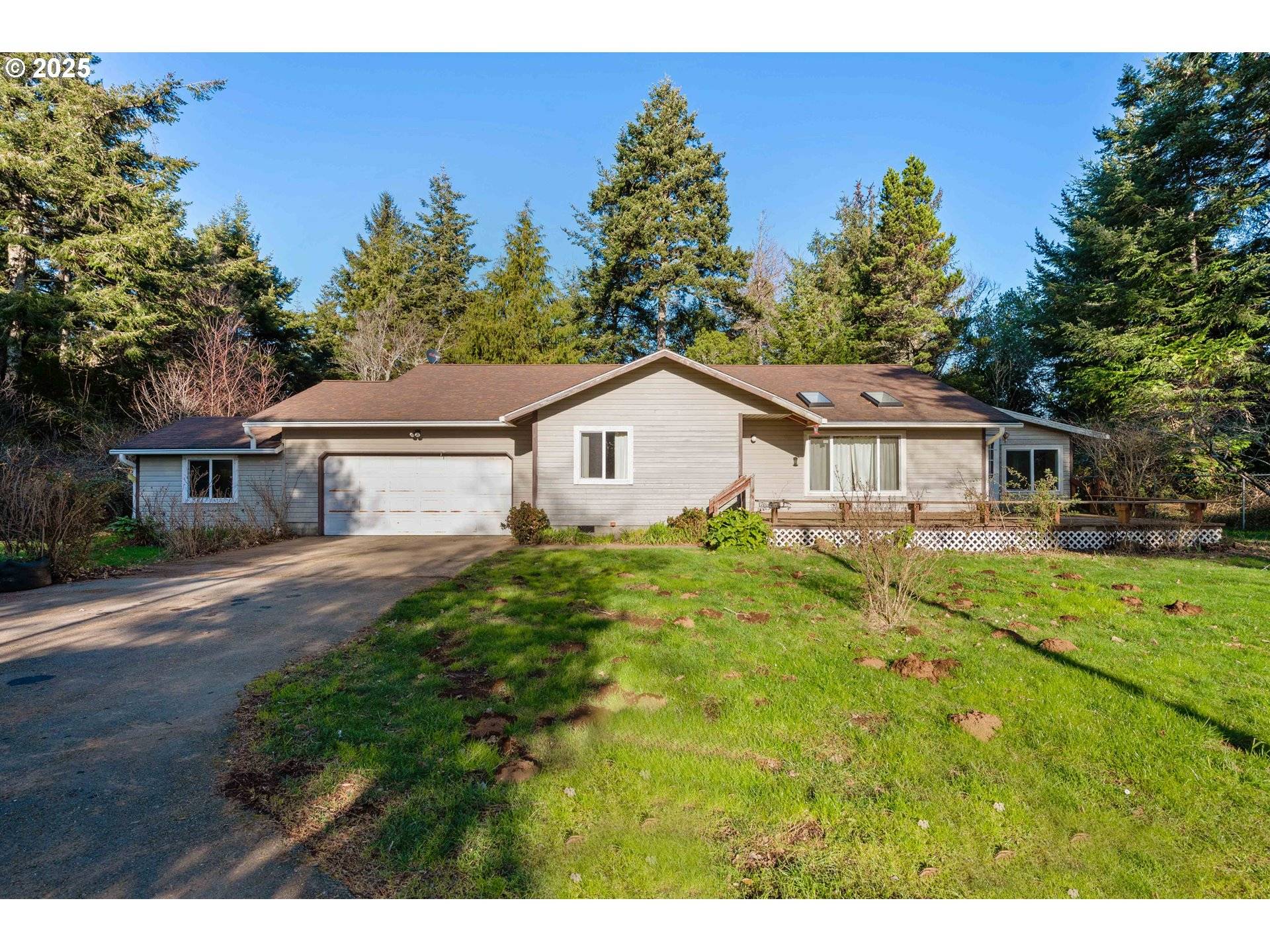 Langlois, OR 97450,94275 BONO RD