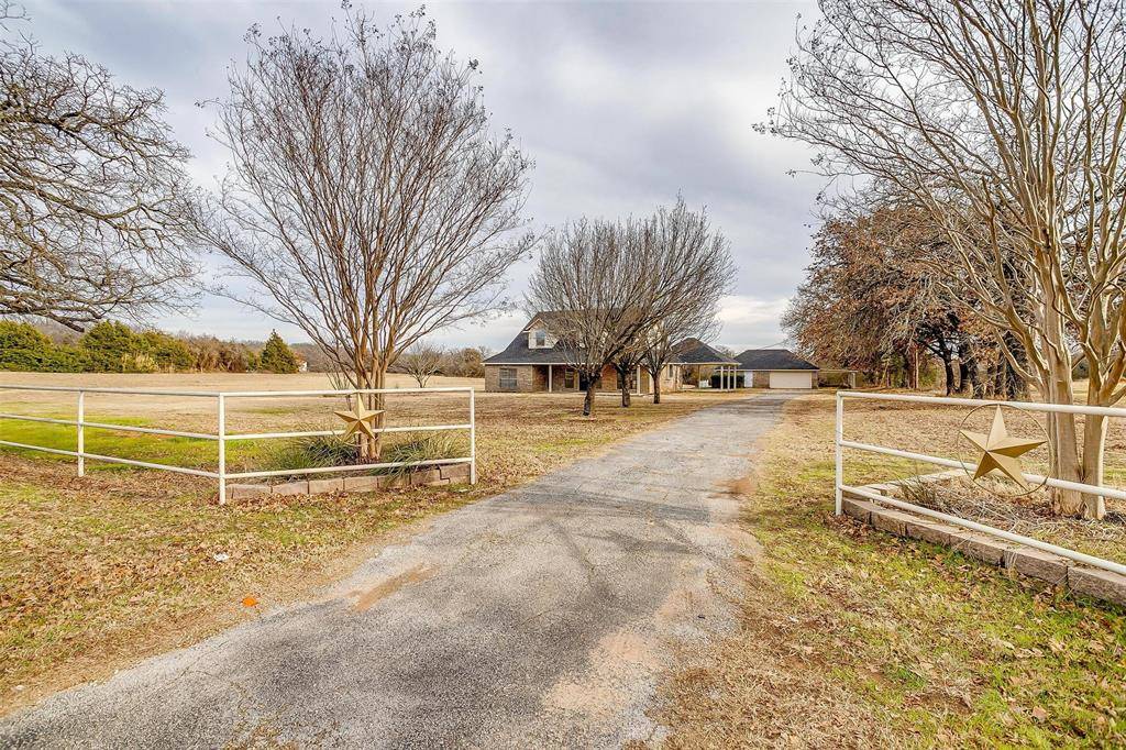 Burleson, TX 76028,9424 County Road 528