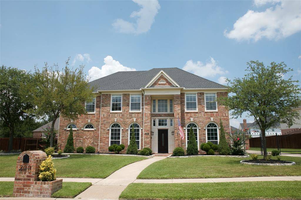 Southlake, TX 76092,200 Lovegrass Lane