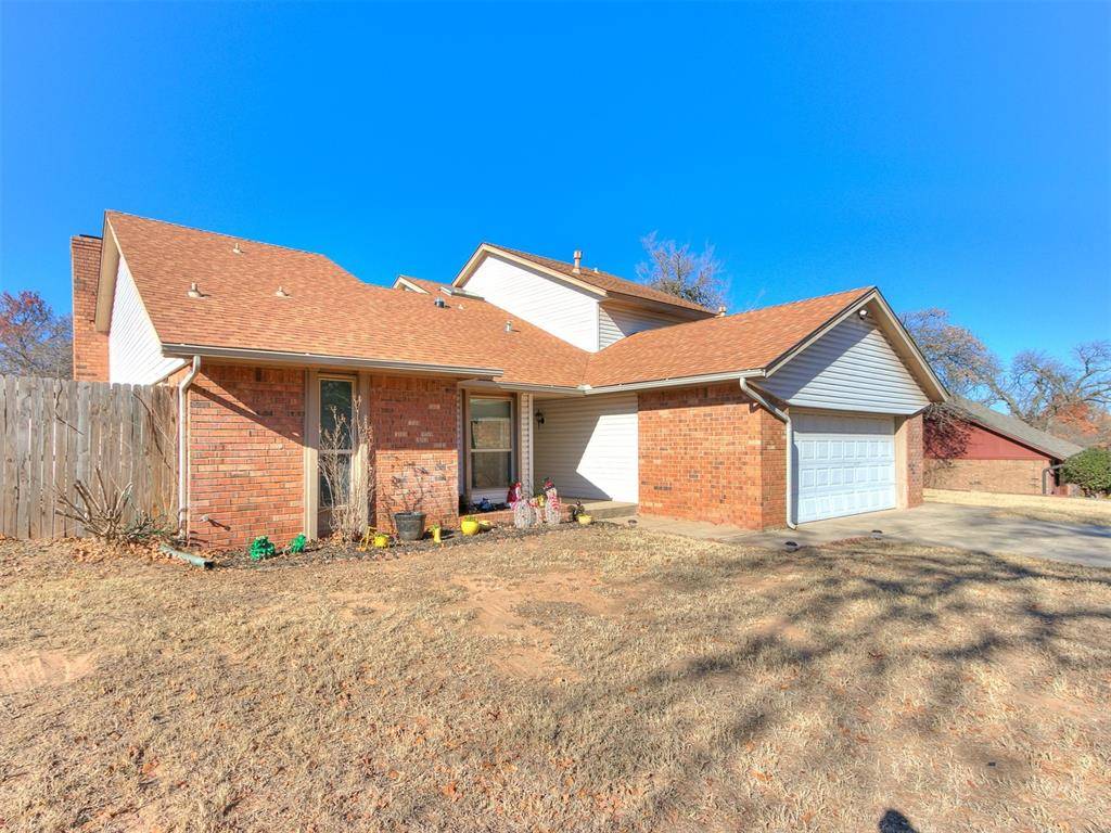 Midwest City, OK 73130,609 Country Lane