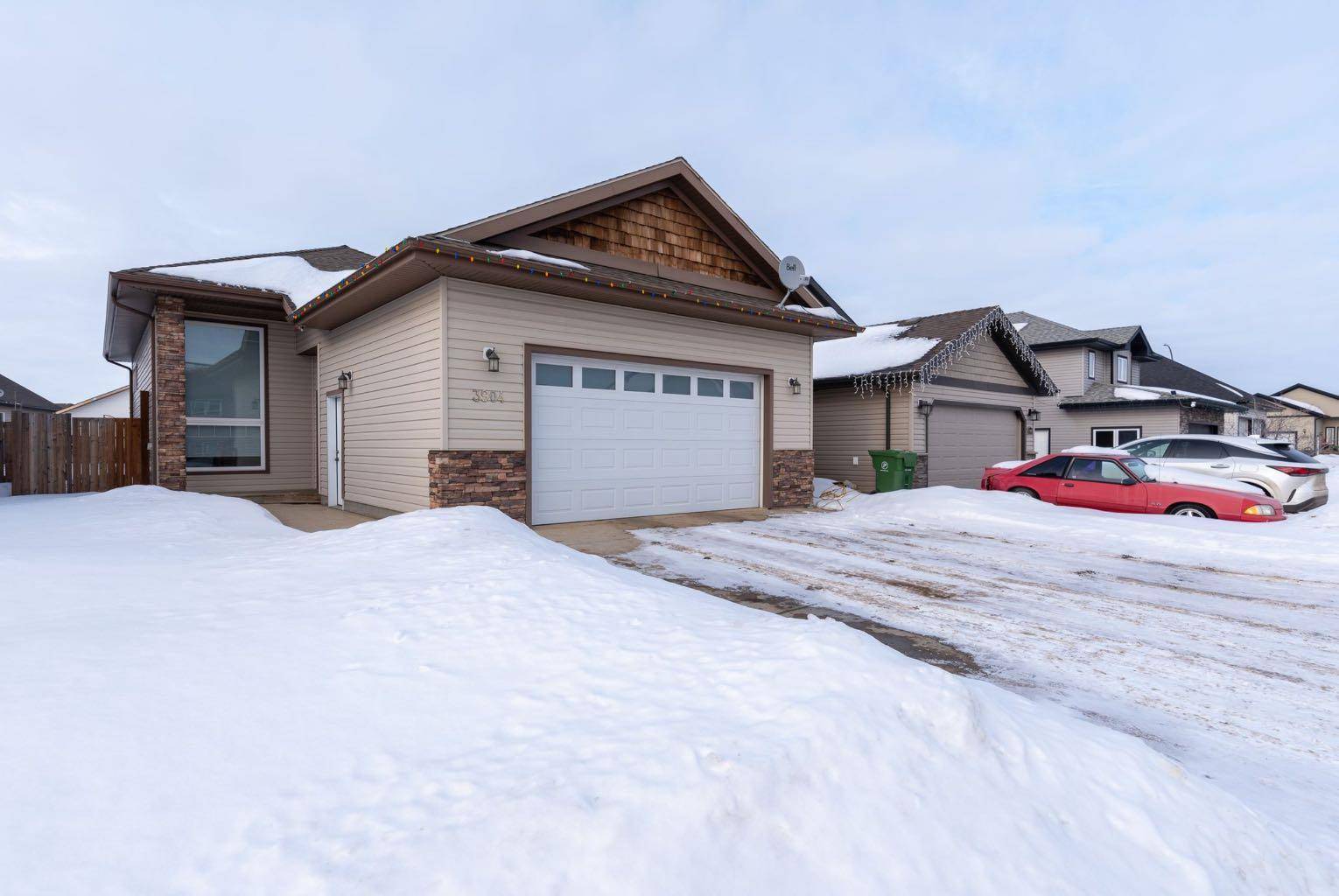 Lloydminster, SK S9V 2J3,3904 41A AVE