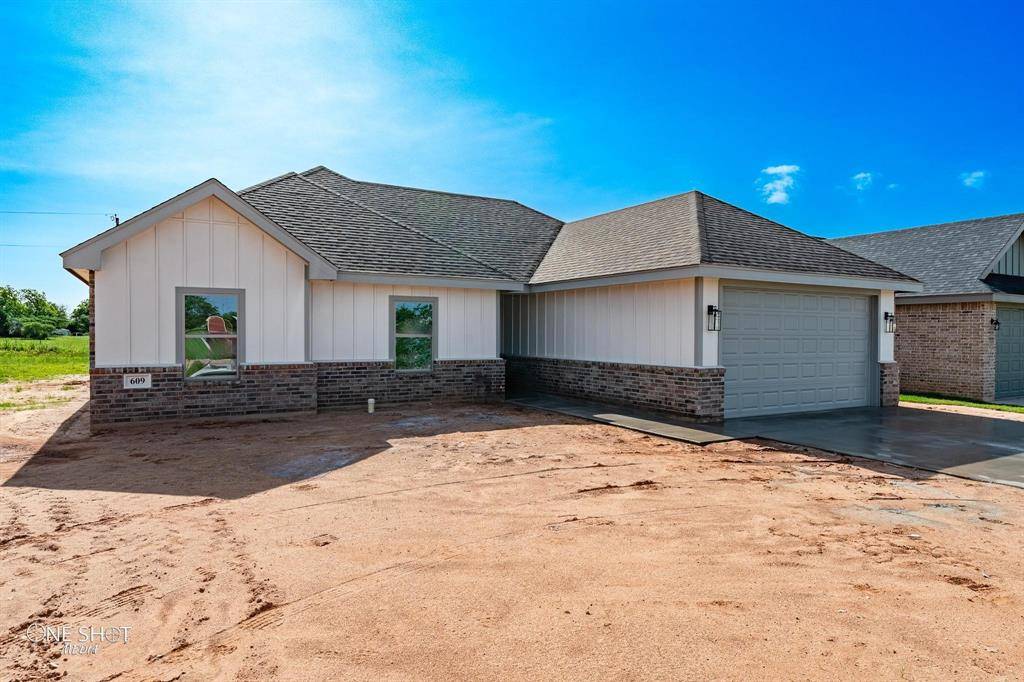 Clyde, TX 79510,609 Clear Creek Court