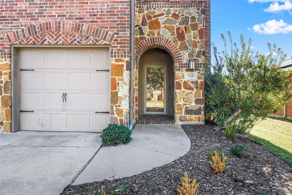 Little Elm, TX 75068,1438 Sparrow Drive