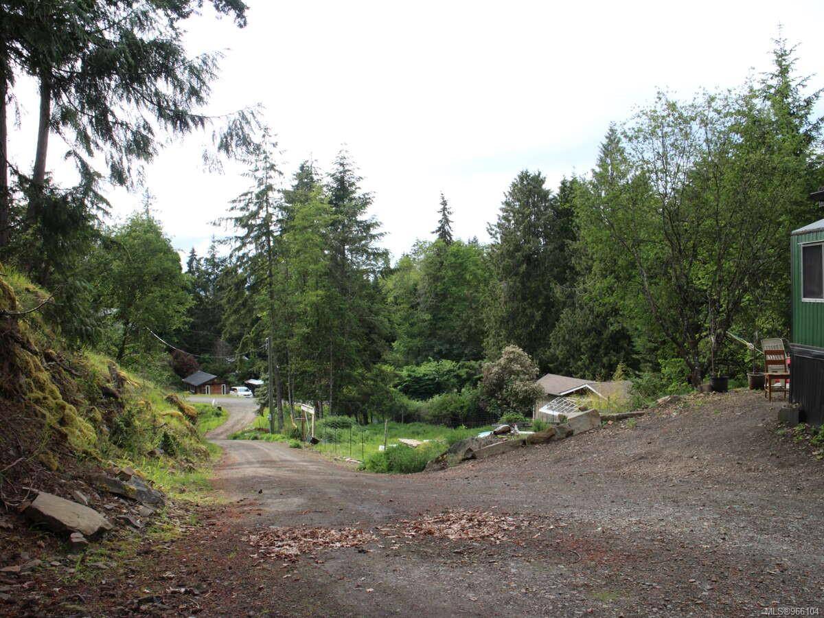 Pender Island, BC V0N 2M2,2620 Gunwhale Rd
