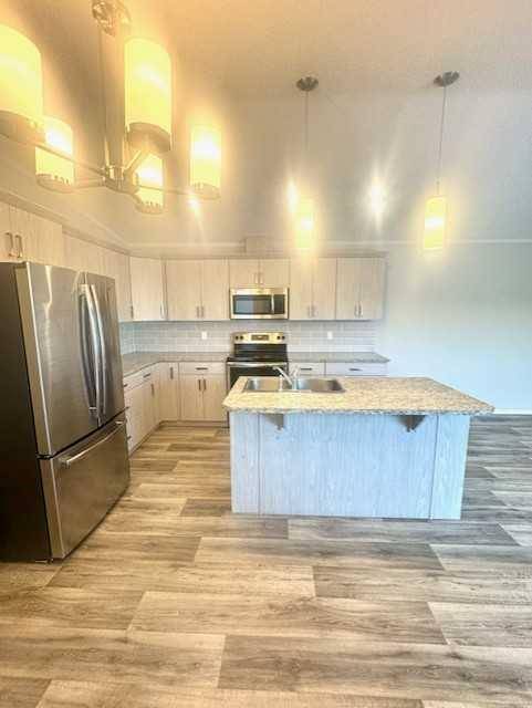 Grande Prairie, AB T8W 0M4,11850 84 AVE #109