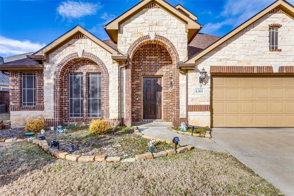 Mansfield, TX 76063,4303 Poppy Drive