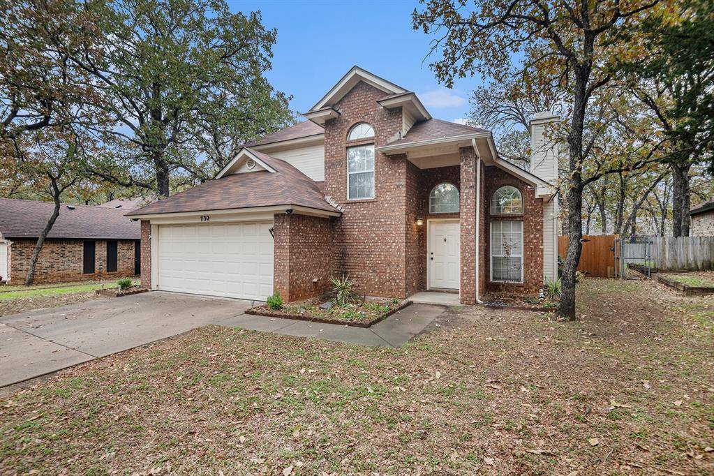 Azle, TX 76020,732 High Crest Drive