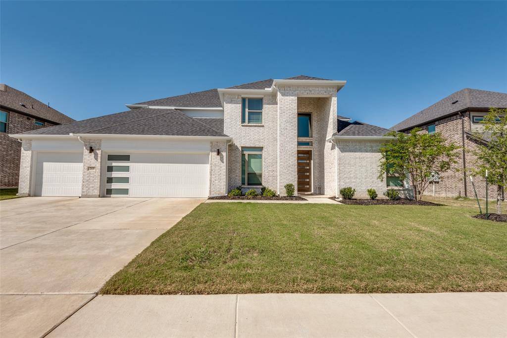 Waxahachie, TX 75165,213 Western Way