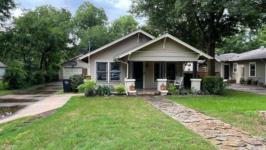 Cleburne, TX 76033,703 Featherston Street