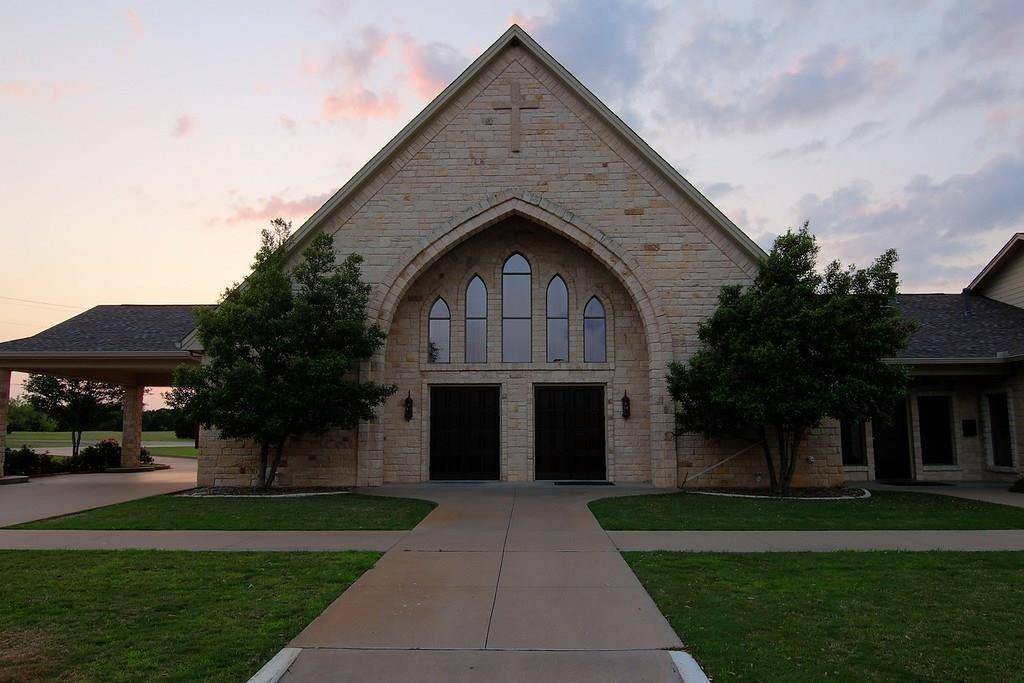 Whitney, TX 76692,16096 Faircrest Drive