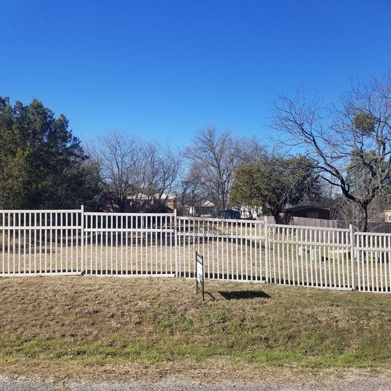 Granbury, TX 76048,2206 Beverly Drive