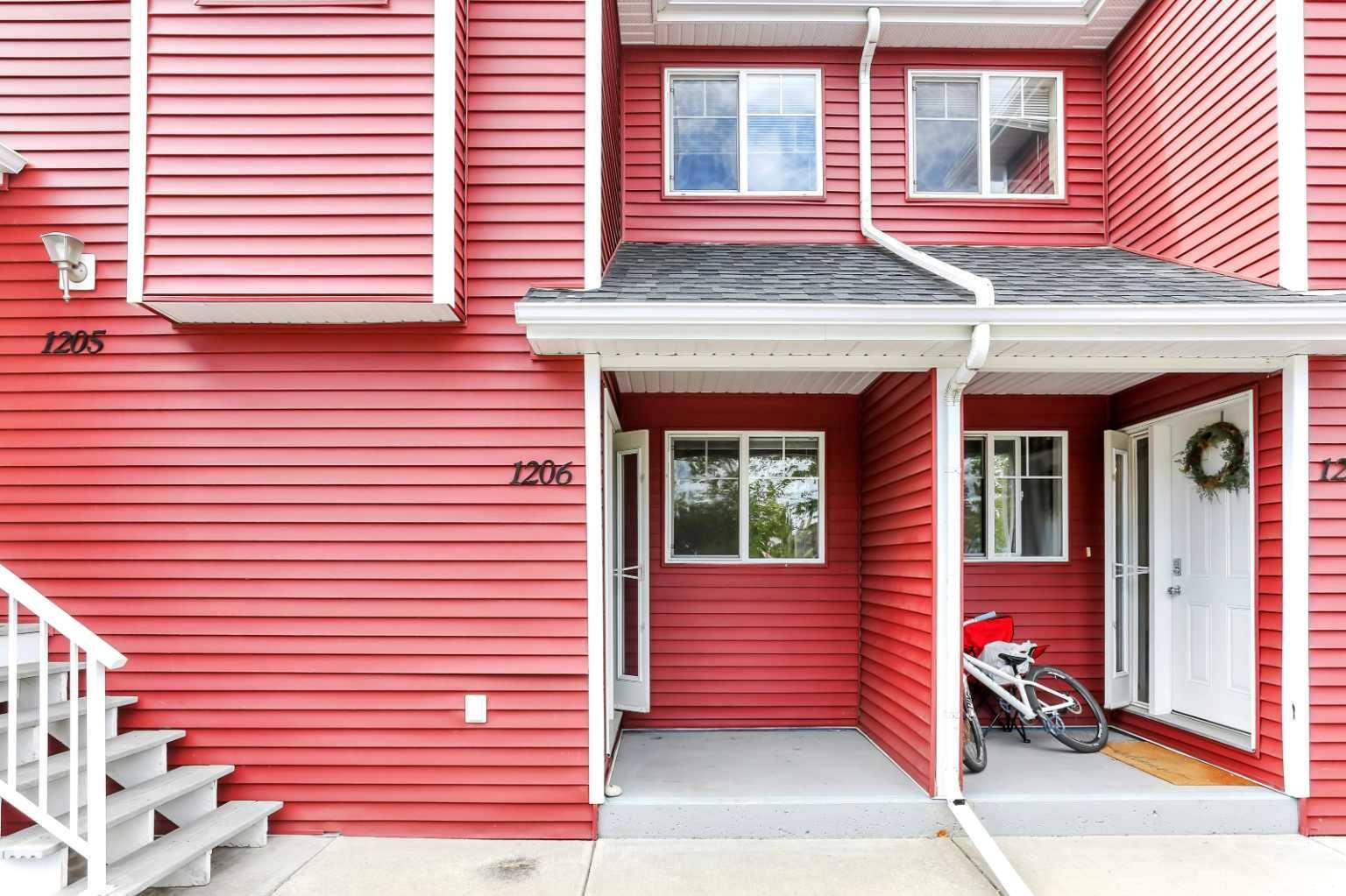 Sylvan Lake, AB T4S 1E5,5220 50A AVE #1206