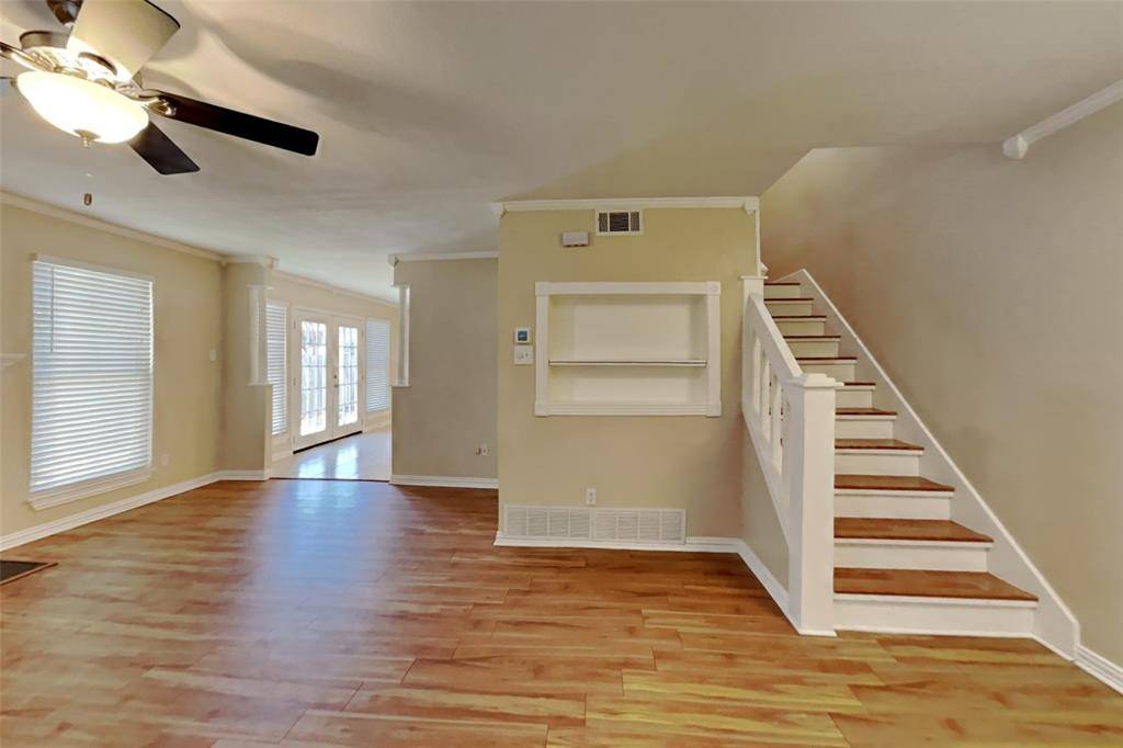 Arlington, TX 76001,6233 Arrowwood Drive