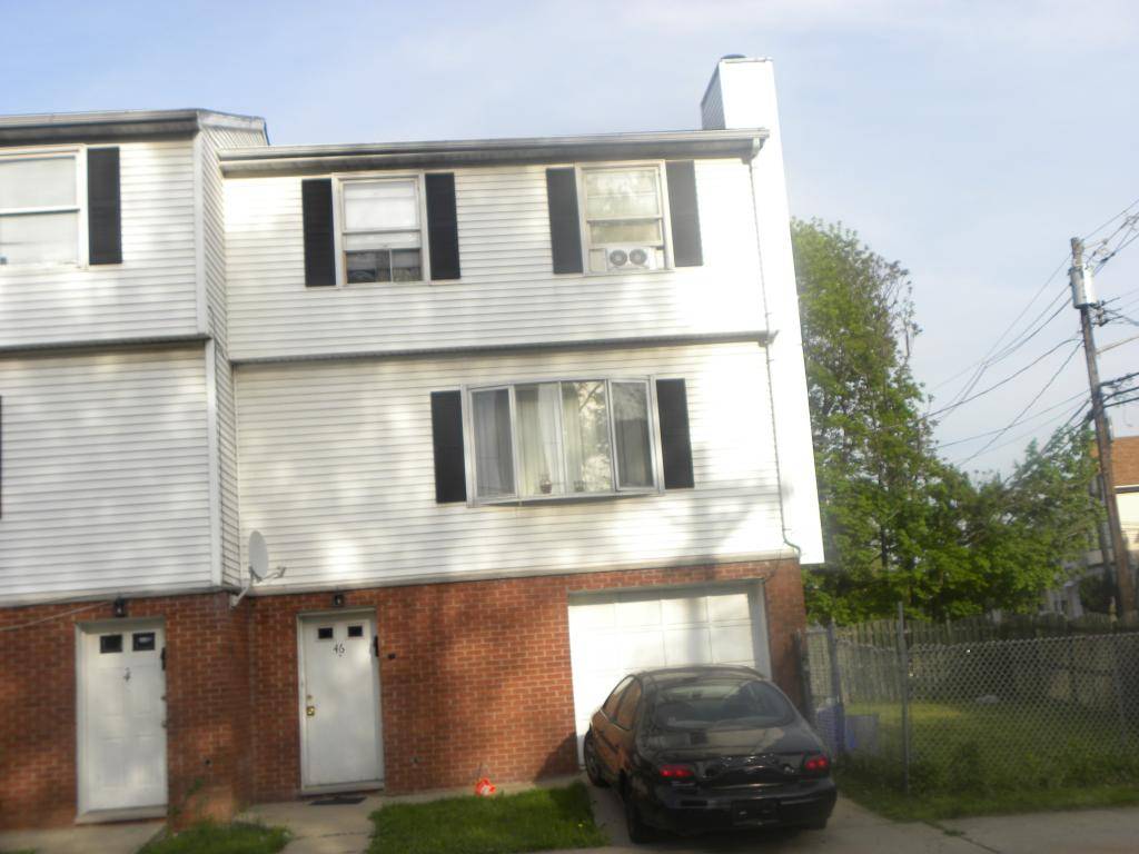 Raritan Boro, NJ 08869,7 Basilone Pl