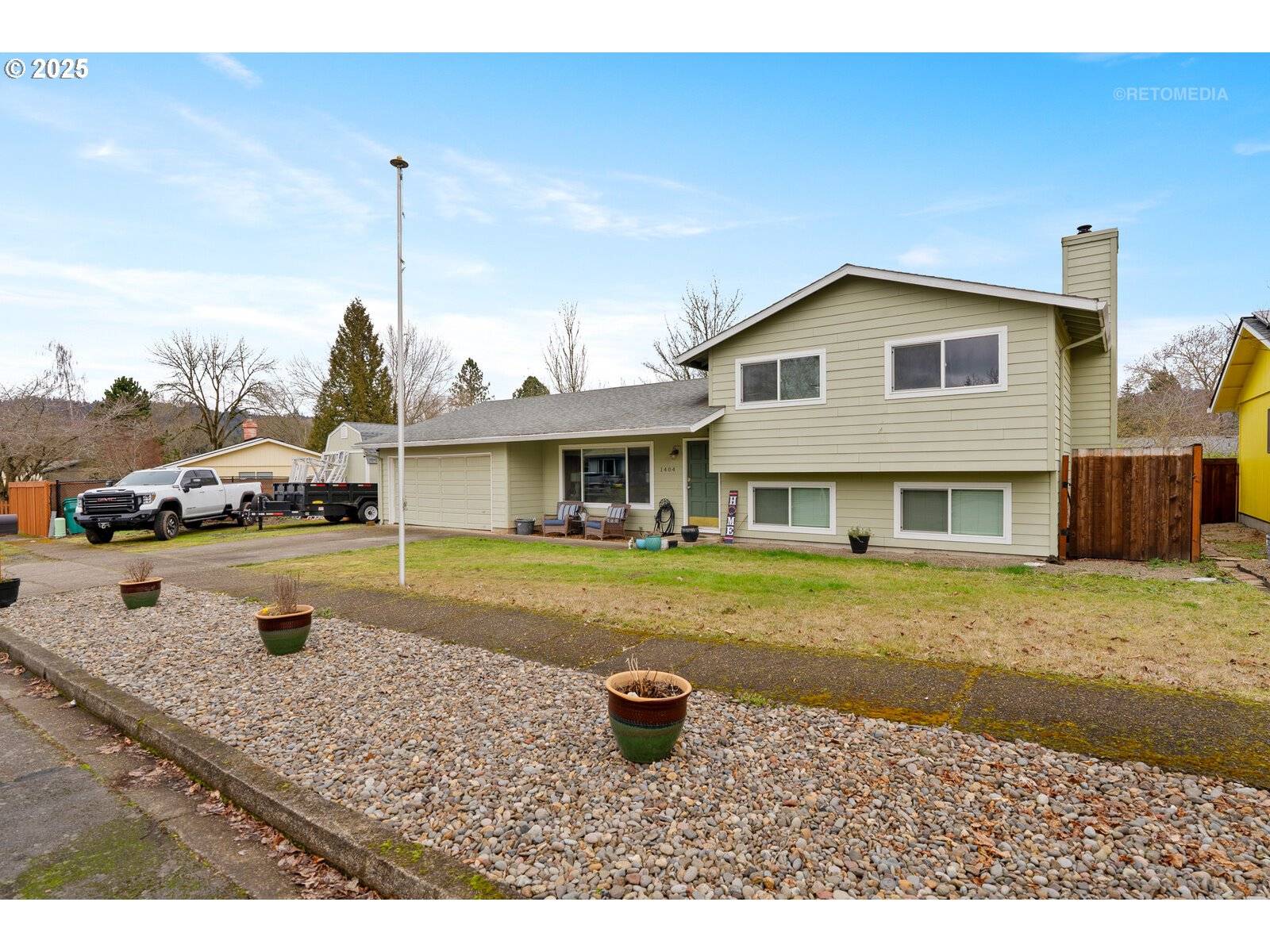 Newberg, OR 97132,1404 N LIBRA ST