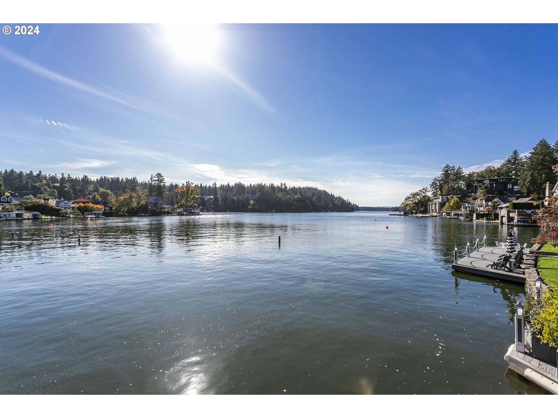 Lake Oswego, OR 97034,876 NORTH SHORE RD