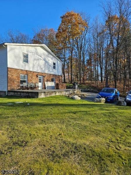 West Milford Twp., NJ 07421,551 Warwick Tpke #1