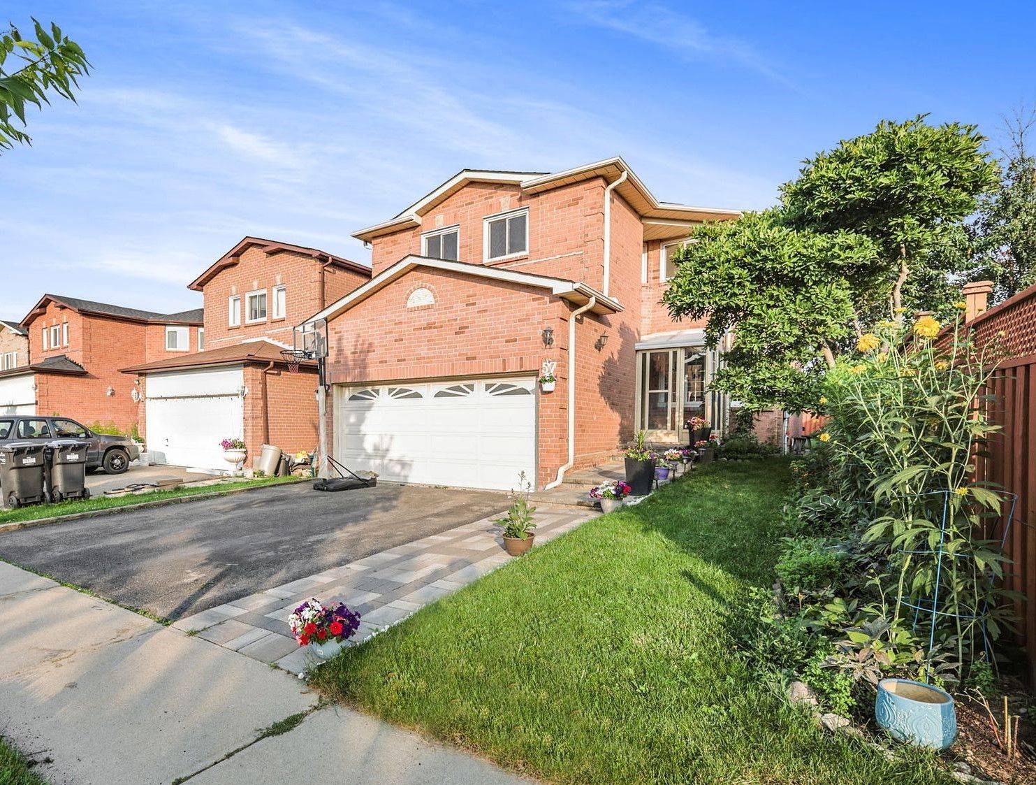 Brampton, ON L6X 4B9,57 Atkins CIR