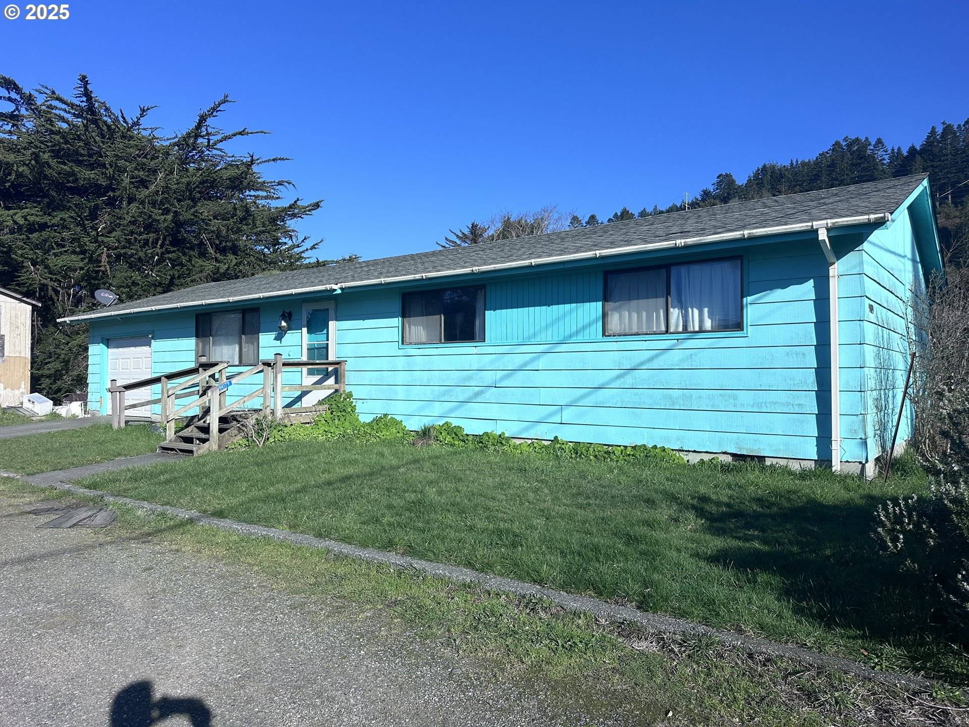 Gold Beach, OR 97444,94179 10TH ST