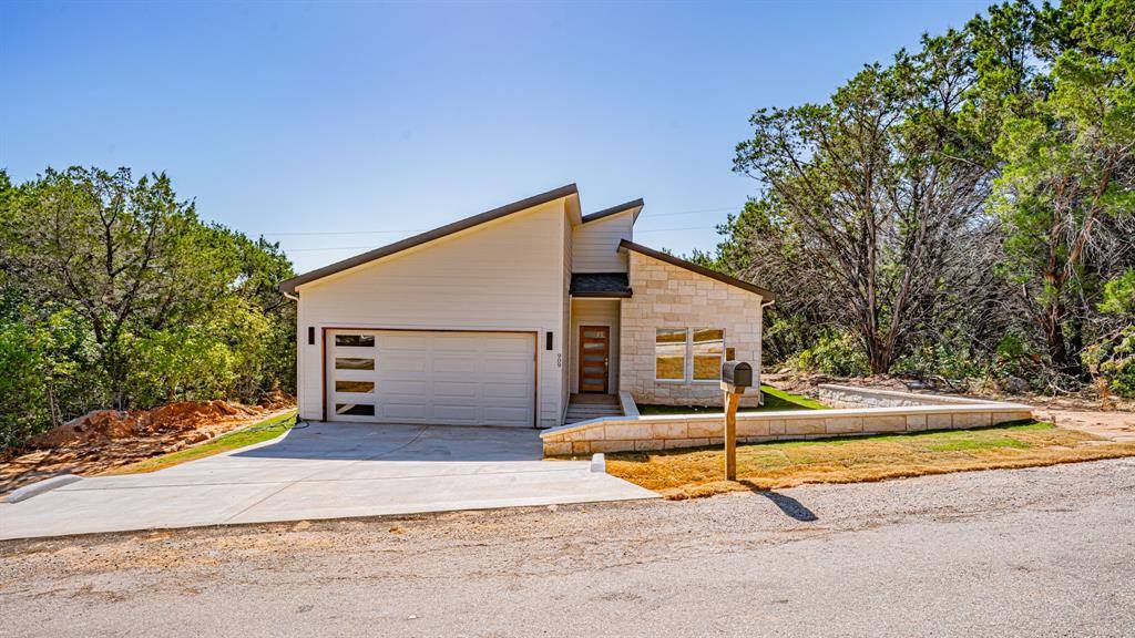 Granbury, TX 76048,909 Arkansas River Drive