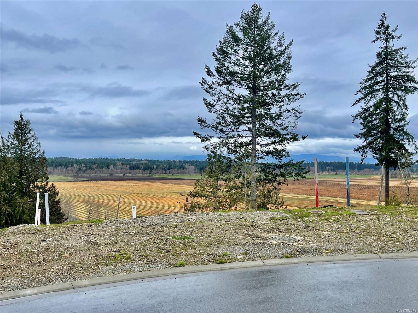 Courtenay, BC V9N 0H4,3308 Klanawa Cres