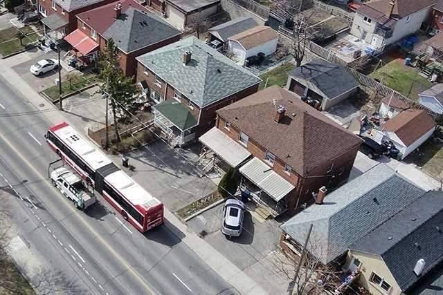 Toronto W03, ON M6E 3S3,2286 Dufferin ST #Lower