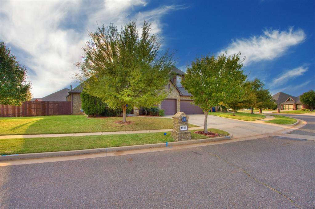 Edmond, OK 73012,18309 Salvador Drive