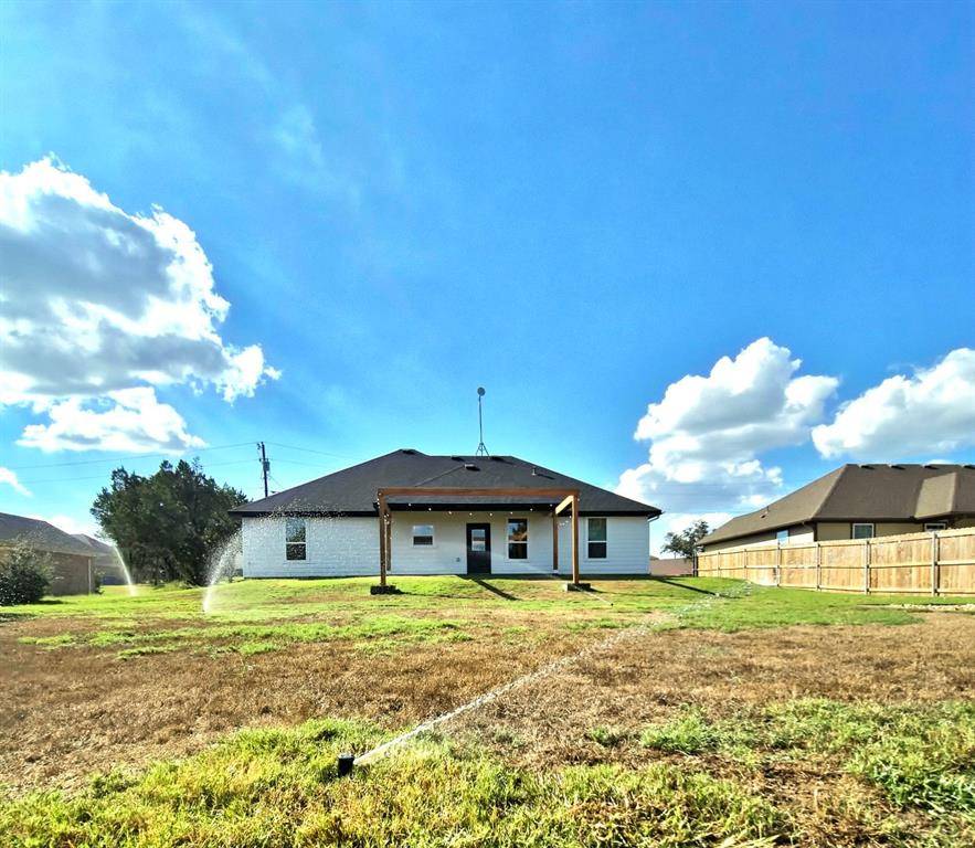 Granbury, TX 76048,2813 Catfish Court