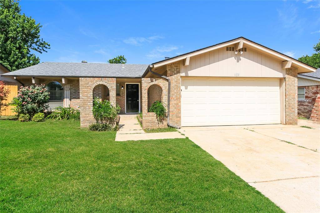 Yukon, OK 73099,808 Glenwood Drive