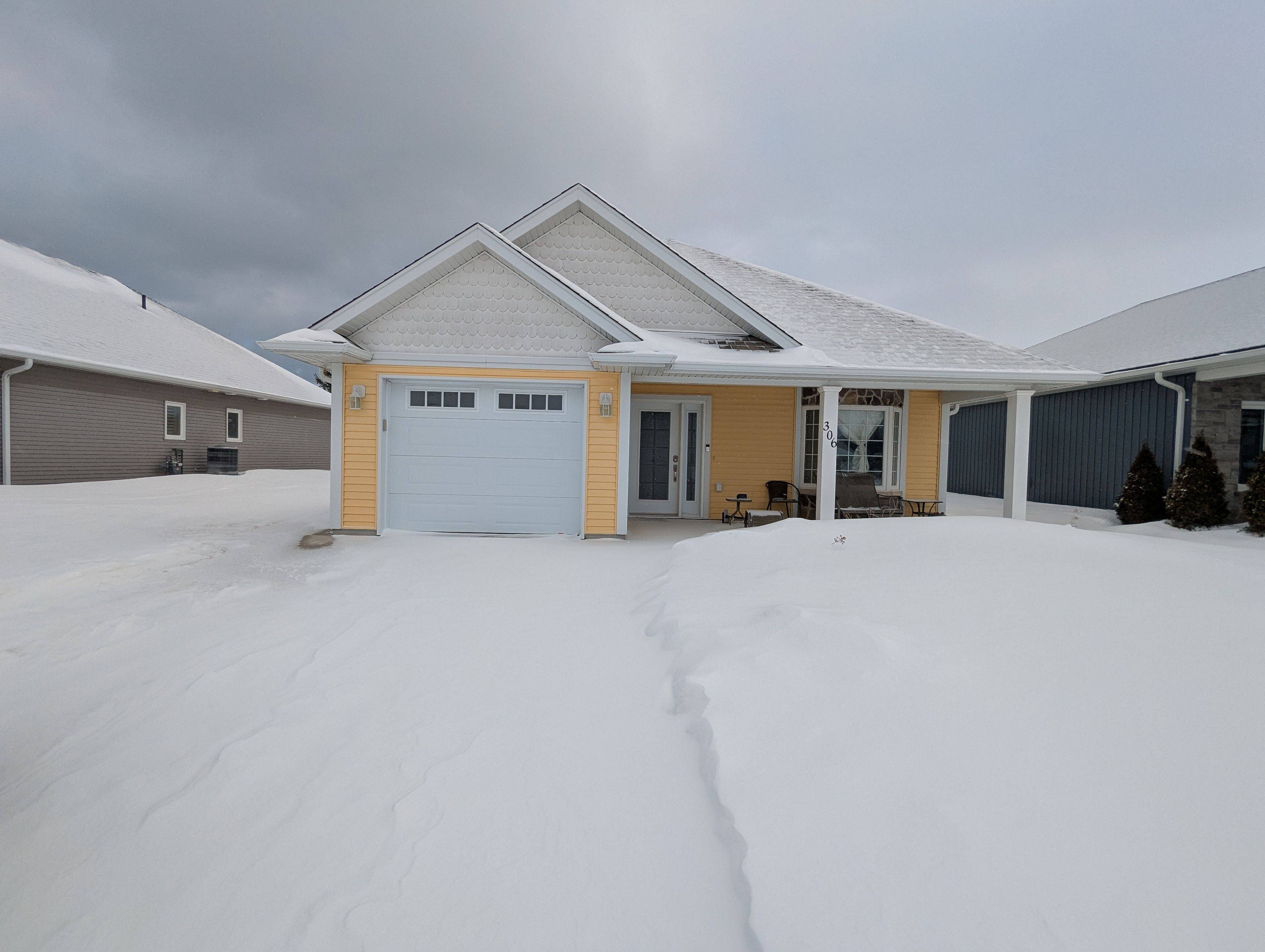 Huron-kinloss, ON N2Z 0A4,306 Lewis RD #N/A