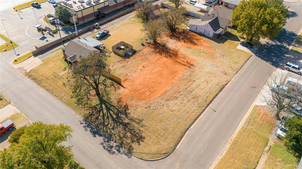 Weatherford, OK 73096,123 N Caddo Street