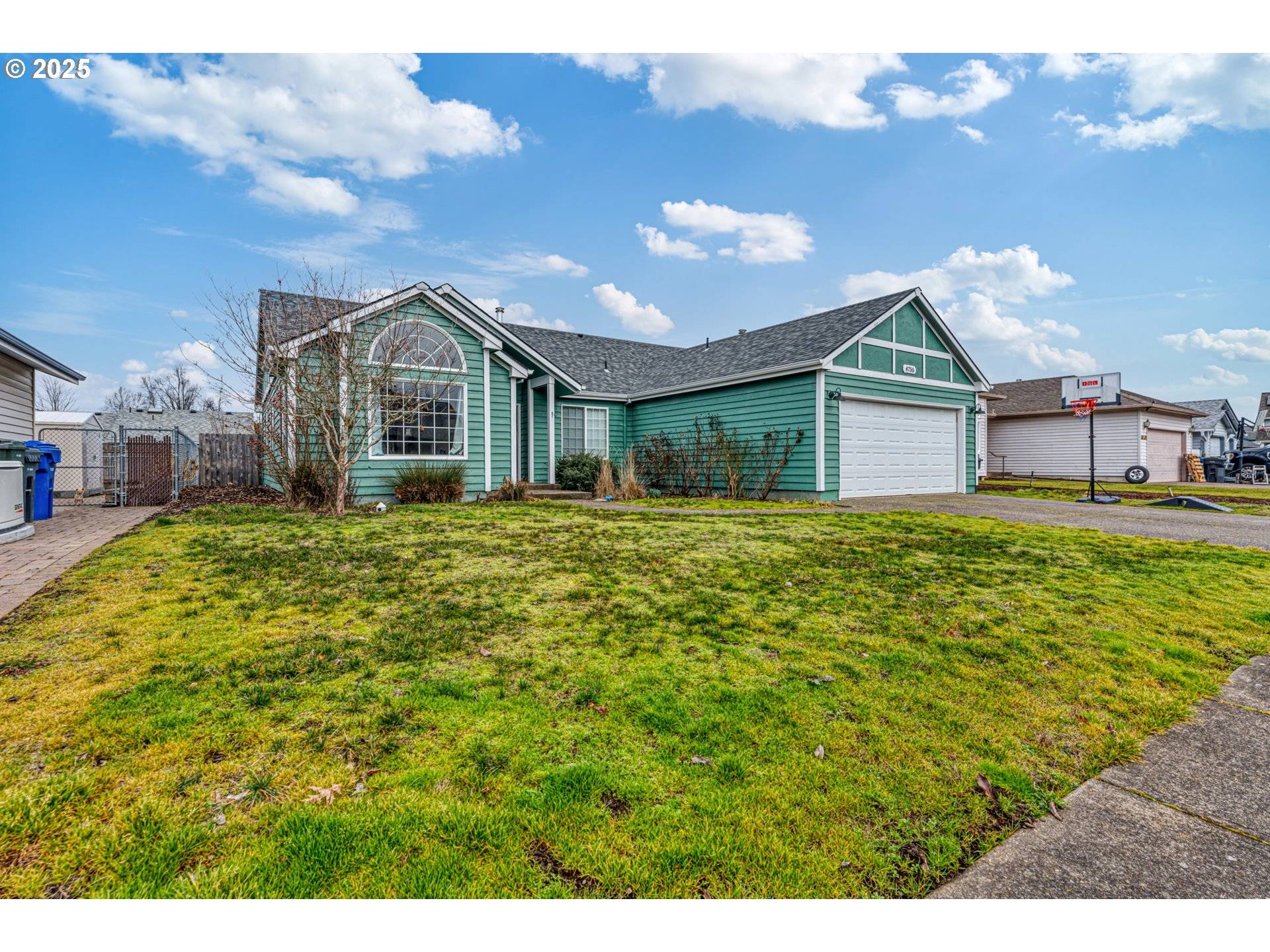 Salem, OR 97305,4755 DIAMOND CT NE