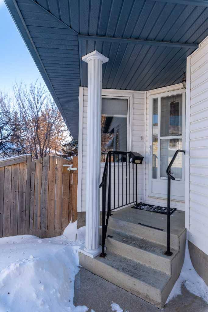 Lloydminster, SK S9V 0K2,4807 47 ST